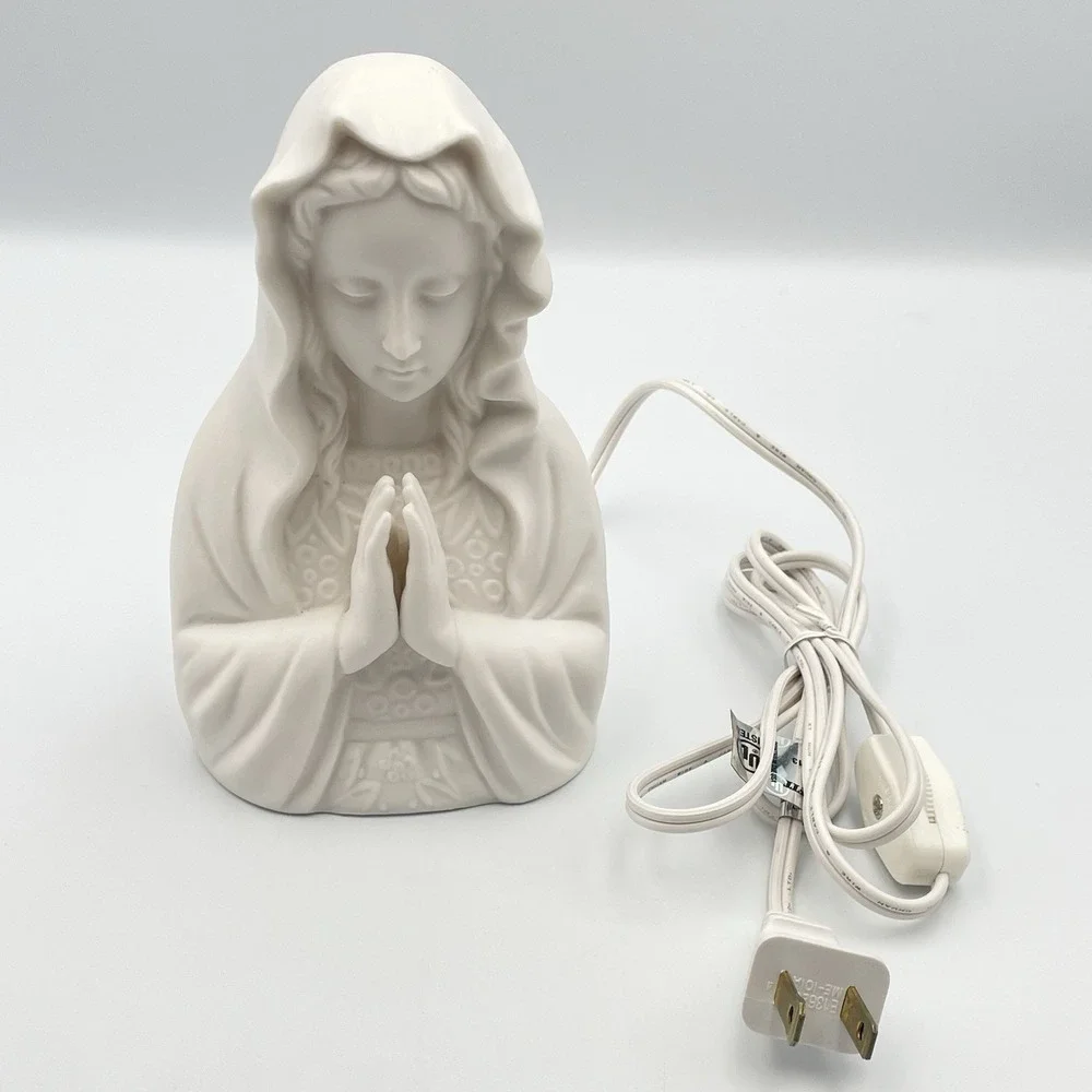 Vintage 1980s White Bisque Porcelain Praying Virgin Mary Lighted Bust Lamp 6